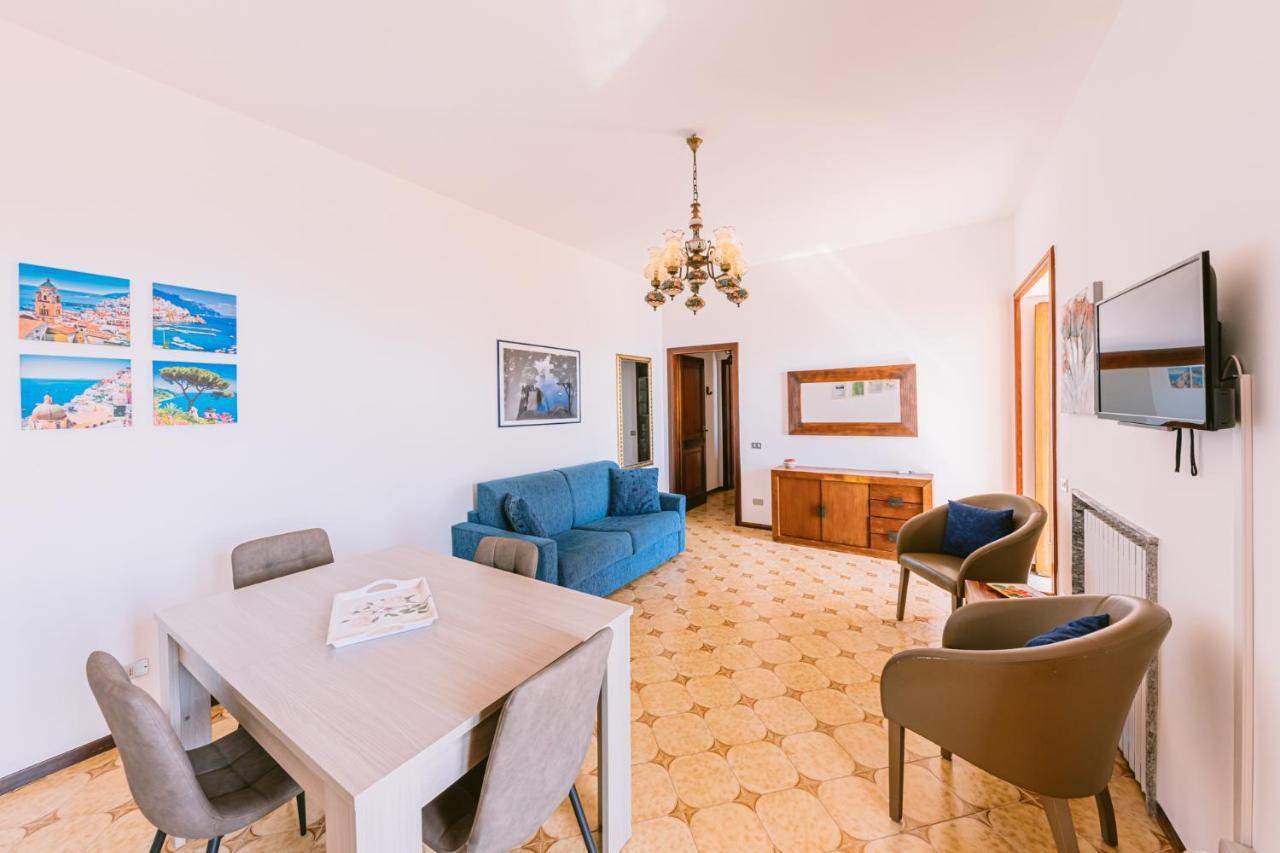 Appartamento Emma In Villa Laura Scala Exterior photo